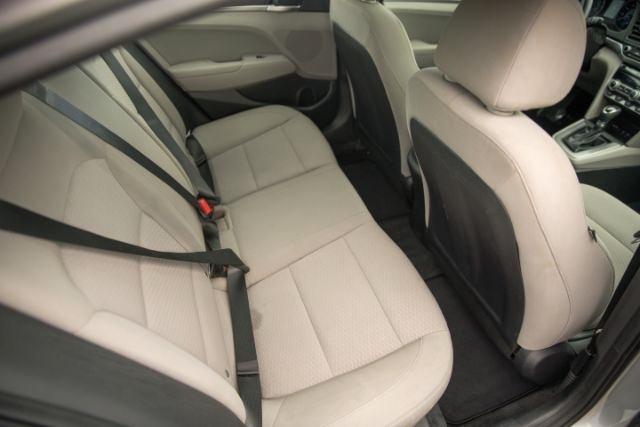 Hyundai Elantra  2020