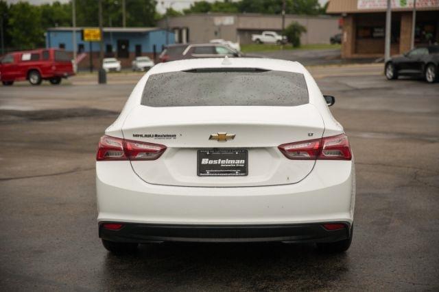 Chevrolet Malibu  2019