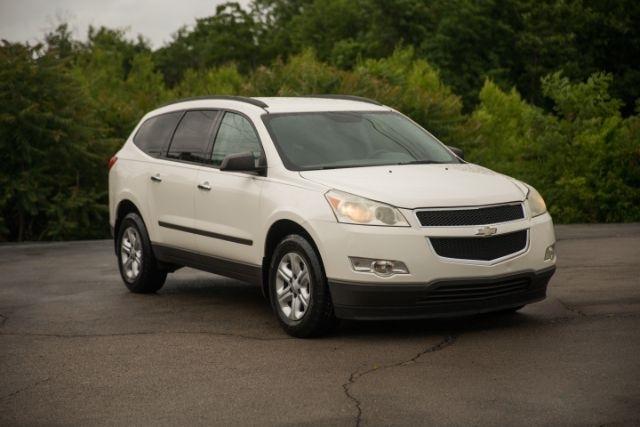 2011 Chevrolet Traverse LS