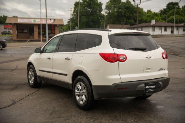 Chevrolet Traverse  2011
