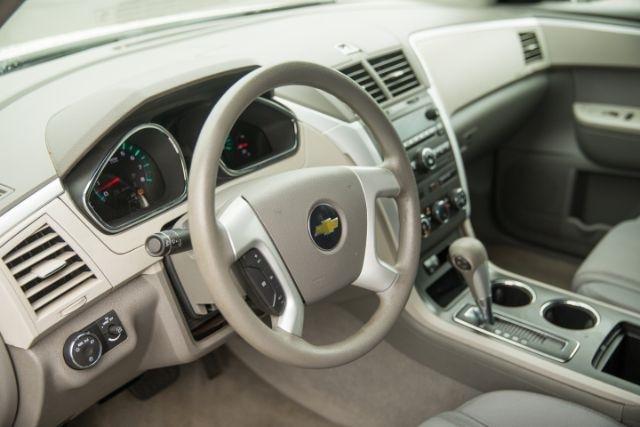 Chevrolet Traverse  2011