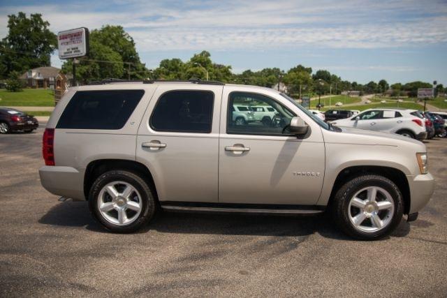 Chevrolet Tahoe  2009
