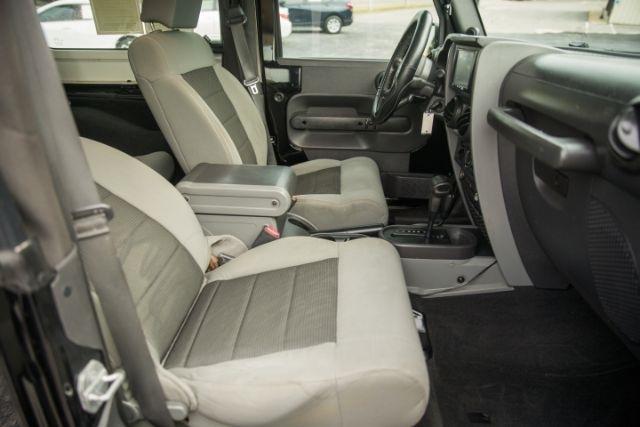 Jeep Wrangler  2010