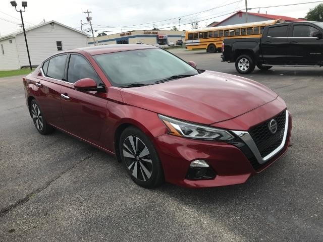 Nissan Altima  2019