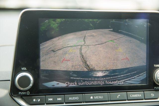 Nissan Altima  2024