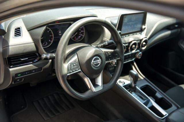 2023 Nissan Sentra SV photo 15