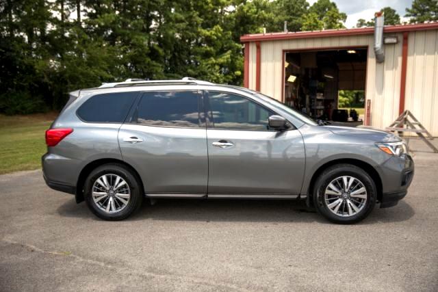 Nissan Pathfinder  2020 Nissan Pathfinder  2020