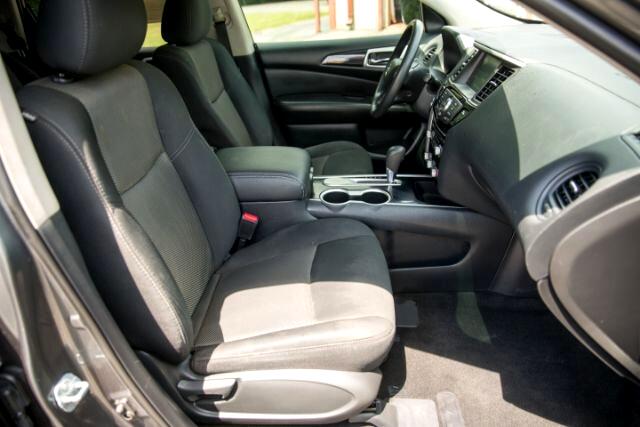 Nissan Pathfinder  2020 Nissan Pathfinder  2020