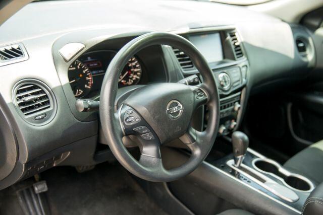 Nissan Pathfinder  2020 Nissan Pathfinder  2020