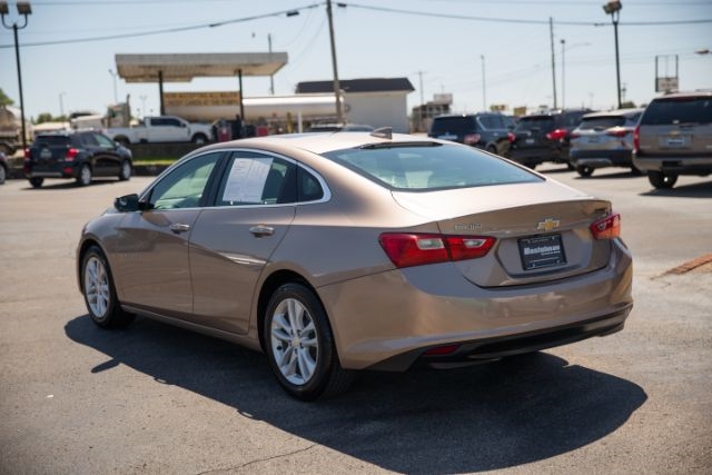 2018 Chevrolet Malibu 1LT photo 4