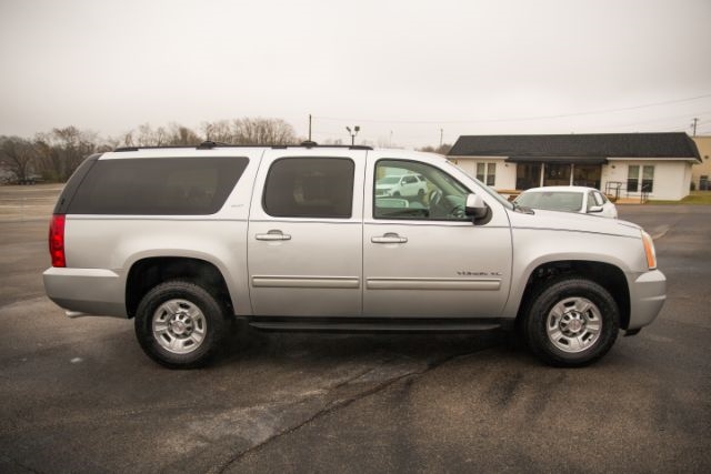 GMC Yukon XL  2011