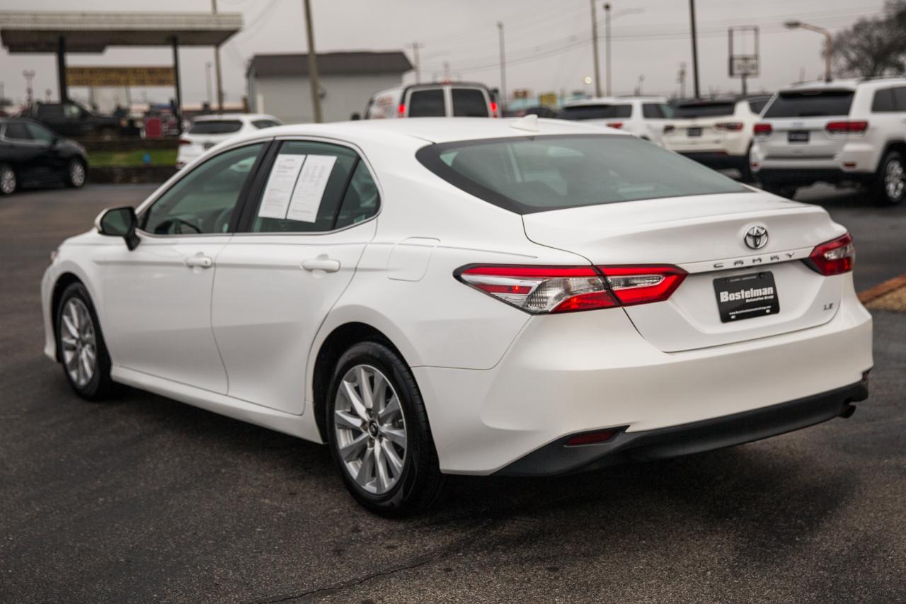 Toyota Camry  2019