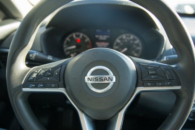 Nissan Altima  2022