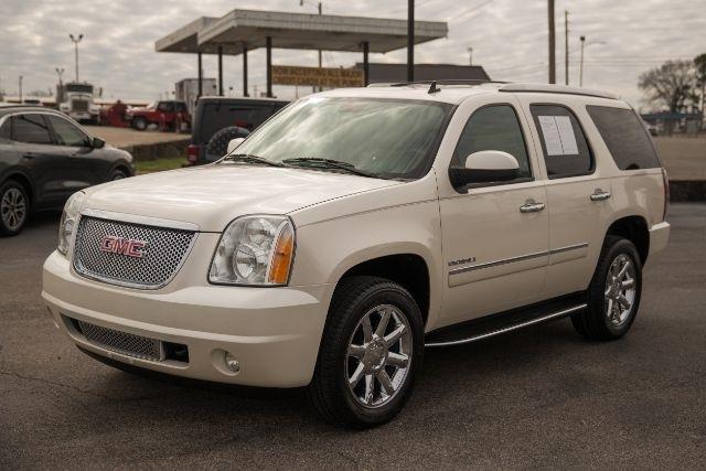 GMC Yukon Denali  2013