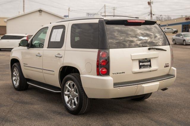 GMC Yukon Denali  2013