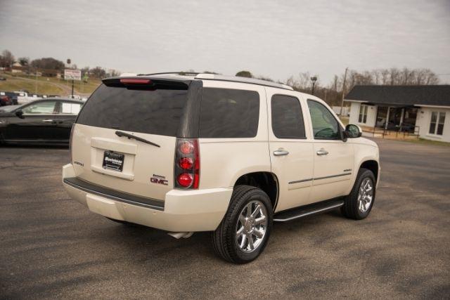 GMC Yukon Denali  2013
