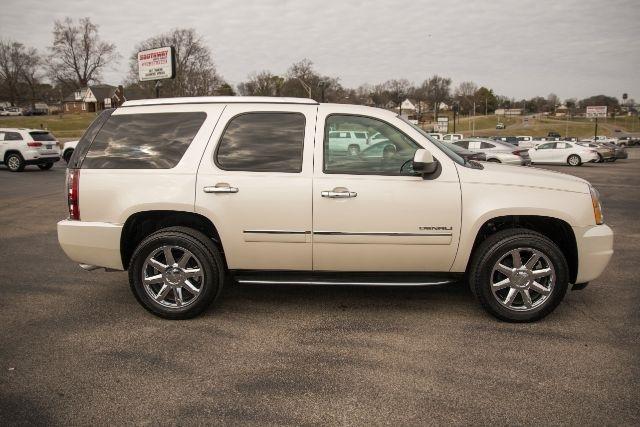GMC Yukon Denali  2013