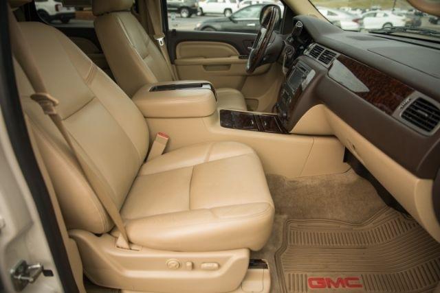 GMC Yukon Denali  2013