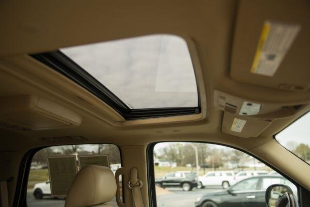 GMC Yukon Denali  2013