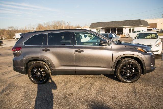 Toyota Highlander  2019