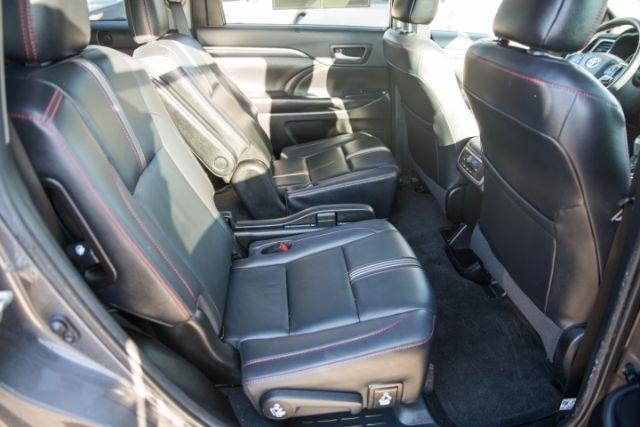 Toyota Highlander  2019