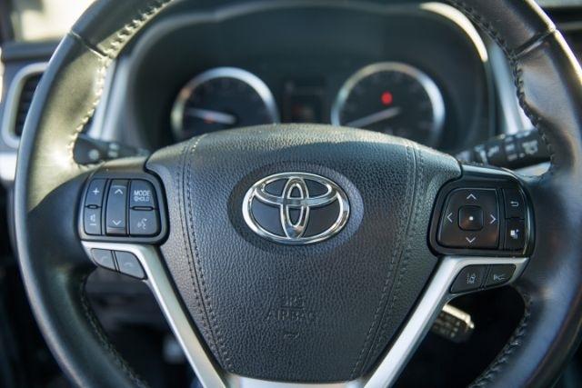 Toyota Highlander  2019