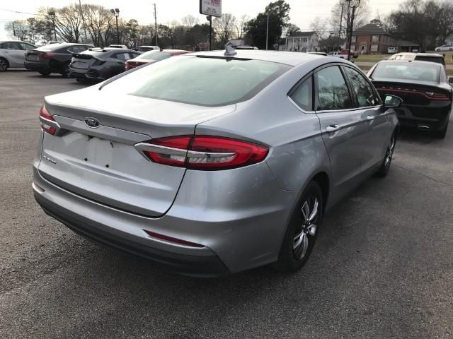 Ford Fusion  2020