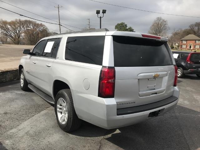 Chevrolet Suburban  2018