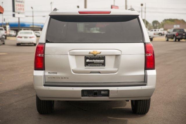 Chevrolet Suburban  2018