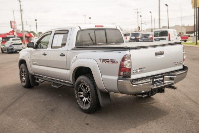Toyota Tacoma  2013