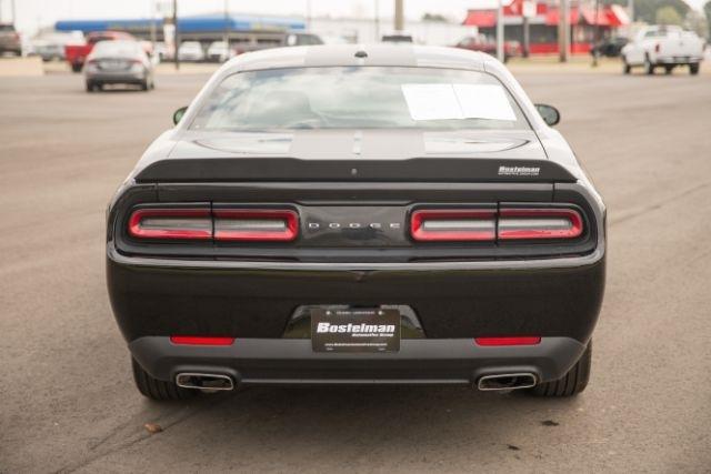 Dodge Challenger  2019