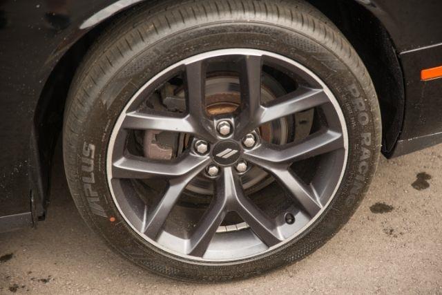 Dodge Challenger  2019