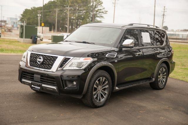 Nissan Armada  2020