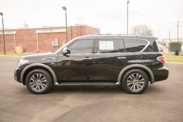 Nissan Armada  2020