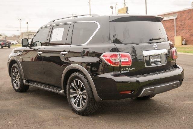 Nissan Armada  2020