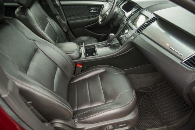 Ford Taurus  2016