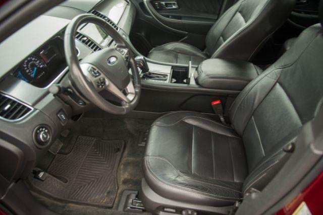 Ford Taurus  2016