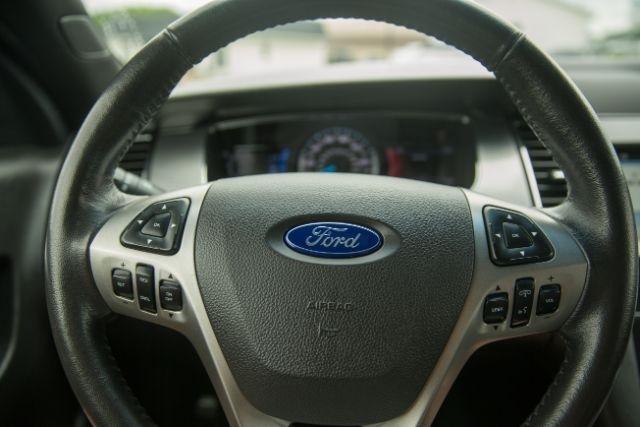 Ford Taurus  2016