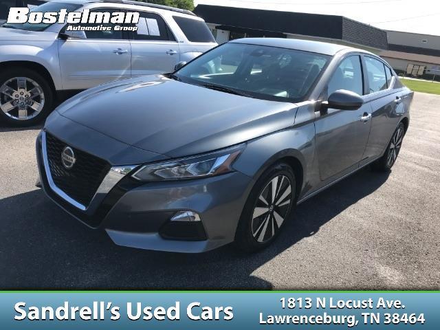 Nissan Altima  2021