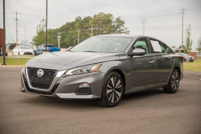Nissan Altima  2021