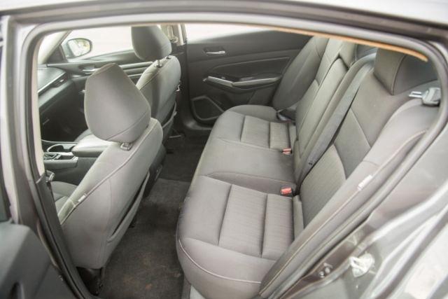 Nissan Altima  2021