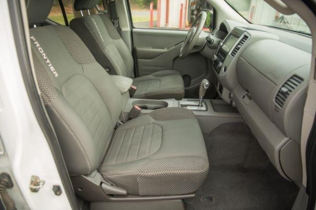 Nissan Frontier  2019