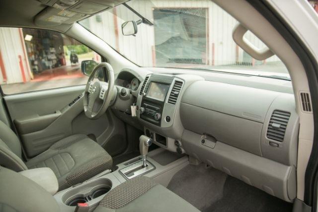 Nissan Frontier  2019