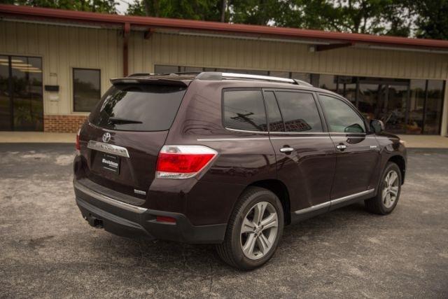 Toyota Highlander  2013