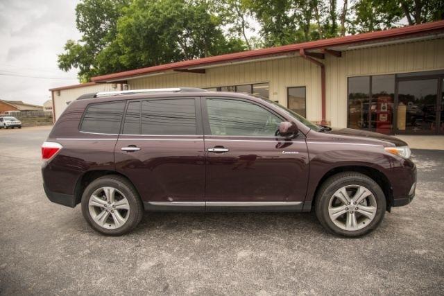 Toyota Highlander  2013