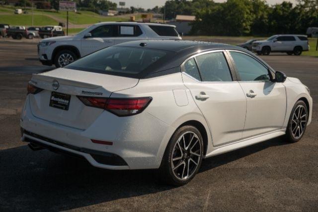Nissan Sentra  2024