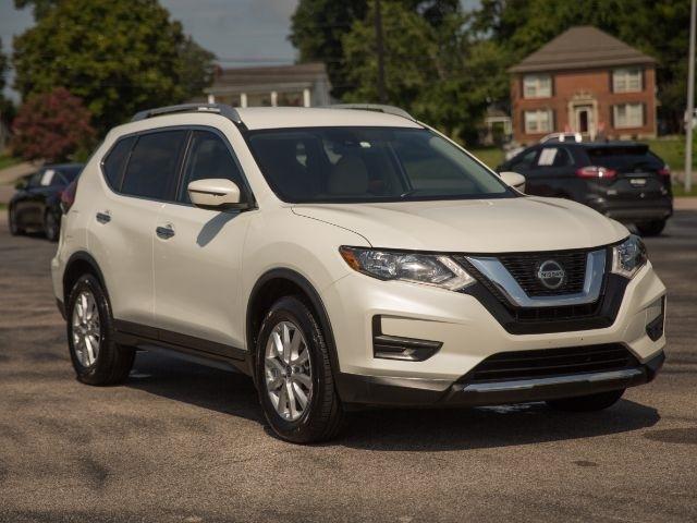 Nissan Rogue  2020