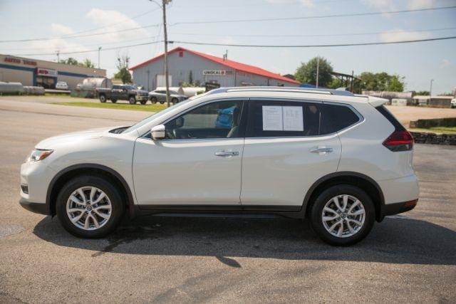 Nissan Rogue  2020