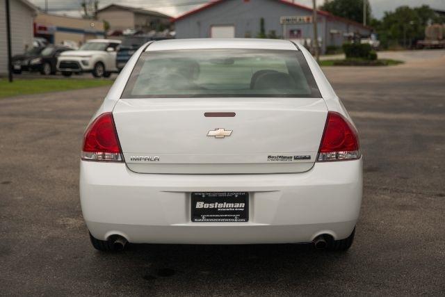 Chevrolet Impala  2013