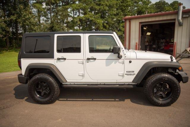 Jeep Wrangler  2016